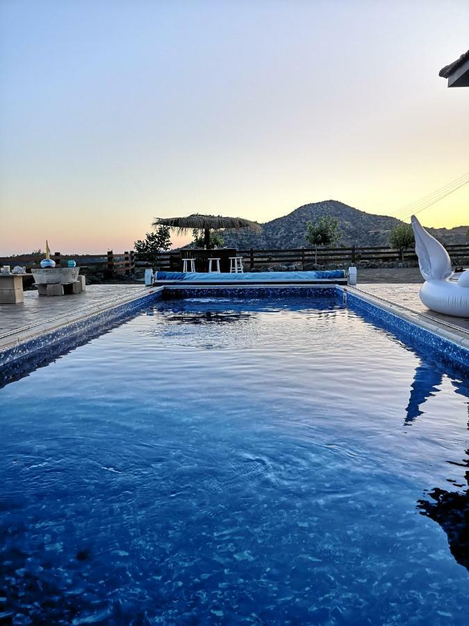 Kalamospito Holiday House Kalokhorio Exterior photo